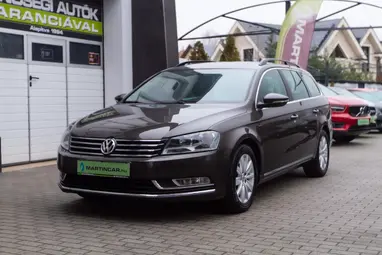 VOLKSWAGEN PASSAT VII Variant 2.0 CR TDI Comfortline BMT Black Oak Brown Metalic +Első Tulajdonostól +3X-s GARANCIA !!