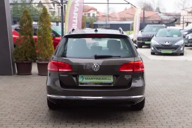 VOLKSWAGEN PASSAT VII Variant 2.0 CR TDI Comfortline BMT Black Oak Brown Metalic +Első Tulajdonostól +3X-s GARANCIA !!