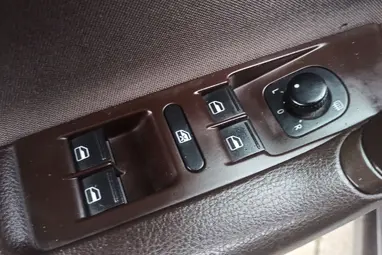 VOLKSWAGEN PASSAT VII Variant 2.0 CR TDI Comfortline BMT Black Oak Brown Metalic +Első Tulajdonostól +3X-s GARANCIA !!