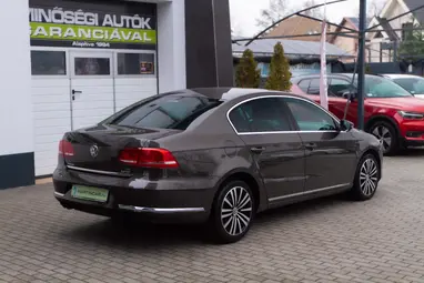 VOLKSWAGEN PASSAT VII 2.0 CR TDI Comfortline BMT DSG Excluzive Oak Brown Metallic +Eredeti MAGYAR Autó +3X-s GARANCIA !!