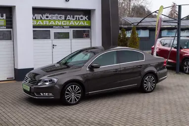 VOLKSWAGEN PASSAT VII 2.0 CR TDI Comfortline BMT DSG Excluzive Oak Brown Metallic +Eredeti MAGYAR Autó +3X-s GARANCIA !!