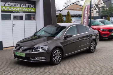 VOLKSWAGEN PASSAT VII 2.0 CR TDI Comfortline BMT DSG Excluzive Oak Brown Metallic +Eredeti MAGYAR Autó +3X-s GARANCIA !!
