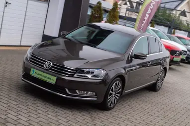 VOLKSWAGEN PASSAT VII 2.0 CR TDI Comfortline BMT DSG Excluzive Oak Brown Metallic +Eredeti MAGYAR Autó +3X-s GARANCIA !!