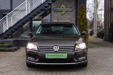 VOLKSWAGEN PASSAT VII 2.0 CR TDI Comfortline BMT DSG Excluzive Oak Brown Metallic +Eredeti MAGYAR Autó +3X-s GARANCIA !!