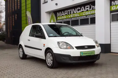 FORD FIESTA Van 1.3 Magyar Repülőtéri Autó +Kiválló állapot +Friss Műszaki Vizsga !! KFH-095