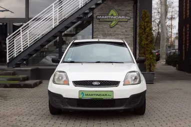 FORD FIESTA Van 1.3 Magyar Repülőtéri Autó +Kiválló állapot +Friss Műszaki Vizsga !! KFH-095