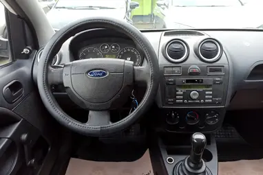 FORD FIESTA Van 1.3 Magyar Repülőtéri Autó +Kiválló állapot +Friss Műszaki Vizsga !! KFH-095