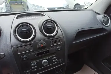 FORD FIESTA Van 1.3 Magyar Repülőtéri Autó +Kiválló állapot +Friss Műszaki Vizsga !! KFH-095