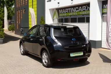NISSAN LEAF (Automata) Super Black +Keveset futott +Második Tulajdonostól +3X-s GARANCIA !!