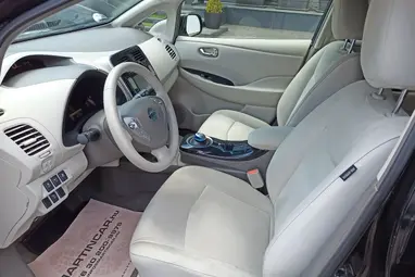 NISSAN LEAF (Automata) Super Black +Keveset futott +Második Tulajdonostól +3X-s GARANCIA !!