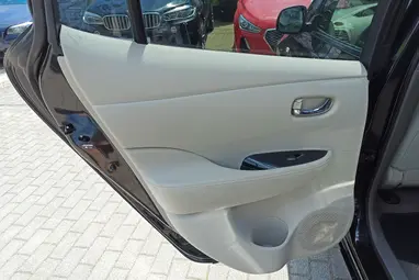 NISSAN LEAF (Automata) Super Black +Keveset futott +Második Tulajdonostól +3X-s GARANCIA !!