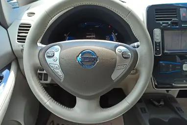 NISSAN LEAF (Automata) Super Black +Keveset futott +Második Tulajdonostól +3X-s GARANCIA !!