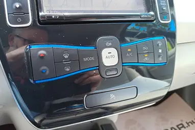 NISSAN LEAF (Automata) Super Black +Keveset futott +Második Tulajdonostól +3X-s GARANCIA !!