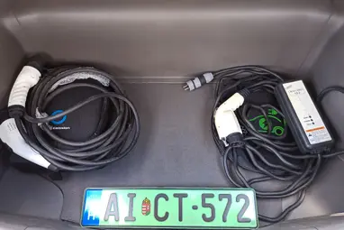 NISSAN LEAF (Automata) Super Black +Keveset futott +Második Tulajdonostól +3X-s GARANCIA !!