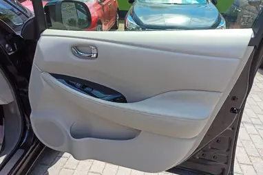 NISSAN LEAF (Automata) Super Black +Keveset futott +Második Tulajdonostól +3X-s GARANCIA !!