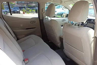 NISSAN LEAF (Automata) Super Black +Keveset futott +Második Tulajdonostól +3X-s GARANCIA !!