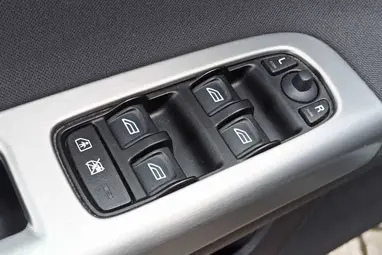 VOLVO V50 1.6 D Momentum Electric SPORT Facelift +Prémium állapot +Friss Vizsga +3X-s GARANCIA !!