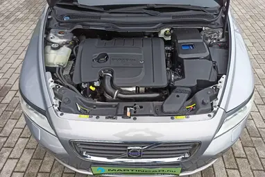 VOLVO V50 1.6 D Momentum Electric SPORT Facelift +Prémium állapot +Friss Vizsga +3X-s GARANCIA !!