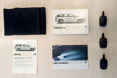 VOLVO V50 1.6 D Momentum Electric SPORT Facelift +Prémium állapot +Friss Vizsga +3X-s GARANCIA !!