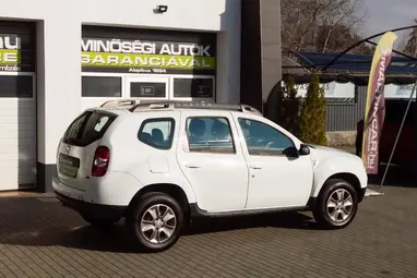 DACIA DUSTER 1.5 dCi Arctic EURO6 Glacier White +Első Tulajdonostól +Keveset futott +3X-s GARANCIA !!