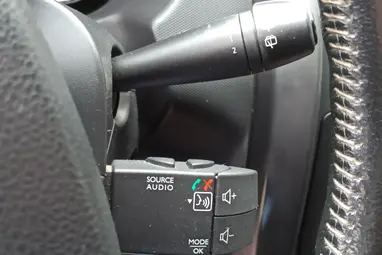 DACIA DUSTER 1.5 dCi Arctic EURO6 Glacier White +Első Tulajdonostól +Keveset futott +3X-s GARANCIA !!