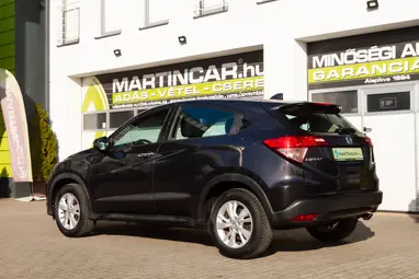 HONDA HR-V 1.5 Comfort Mulberry Metallic +Első Tulajdonostól +Keveset futott +3X-s GARANCIA !!