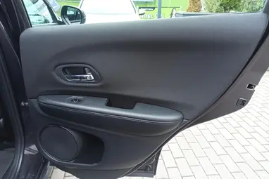 HONDA HR-V 1.5 Comfort Mulberry Metallic +Első Tulajdonostól +Keveset futott +3X-s GARANCIA !!