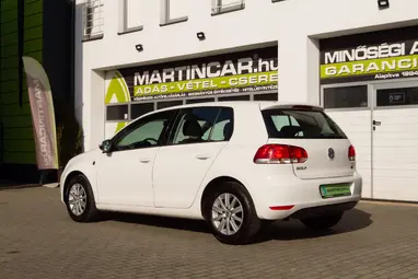 VOLKSWAGEN GOLF VI 1.6 TDi Trendline Candy White +Első Tulajdonostól +Vezérlés csere +3X-s GARANCIA !!