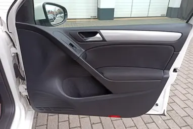 VOLKSWAGEN GOLF VI 1.6 TDi Trendline Candy White +Első Tulajdonostól +Vezérlés csere +3X-s GARANCIA !!