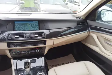 BMW 520i Touring (Automata) Alpine White +Első Tulajdonos +Vezetett Szervízkönyv +Igényes állapot +3X-s GARANCIA!