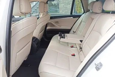 BMW 520i Touring (Automata) Alpine White +Első Tulajdonos +Vezetett Szervízkönyv +Igényes állapot +3X-s GARANCIA!