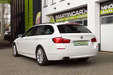 BMW 520i Touring (Automata) Alpine White +Első Tulajdonos +Vezetett Szervízkönyv +Igényes állapot +3X-s GARANCIA!