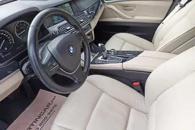 BMW 520i Touring (Automata) Alpine White +Első Tulajdonos +Vezetett Szervízkönyv +Igényes állapot +3X-s GARANCIA!