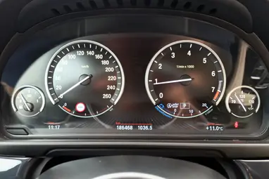 BMW 520i Touring (Automata) Alpine White +Első Tulajdonos +Vezetett Szervízkönyv +Igényes állapot +3X-s GARANCIA!