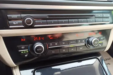 BMW 520i Touring (Automata) Alpine White +Első Tulajdonos +Vezetett Szervízkönyv +Igényes állapot +3X-s GARANCIA!