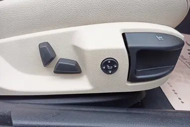 BMW 520i Touring (Automata) Alpine White +Első Tulajdonos +Vezetett Szervízkönyv +Igényes állapot +3X-s GARANCIA!