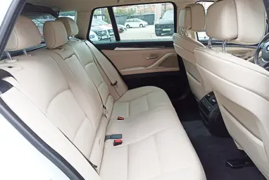 BMW 520i Touring (Automata) Alpine White +Első Tulajdonos +Vezetett Szervízkönyv +Igényes állapot +3X-s GARANCIA!