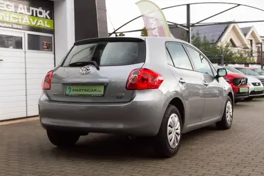TOYOTA AURIS 1.33 Silver Metallic +Eredeti Magyar Autó +Első Tulajdonostól +3X-s GARANCIA !!