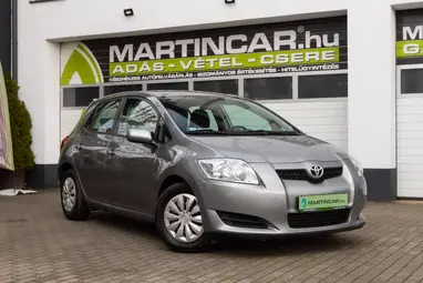 TOYOTA AURIS 1.33 Silver Metallic +Eredeti Magyar Autó +Első Tulajdonostól +3X-s GARANCIA !!