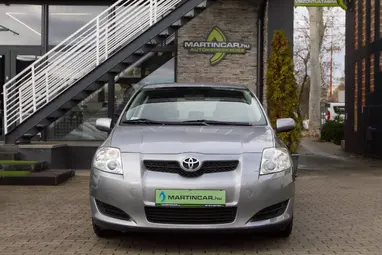 TOYOTA AURIS 1.33 Silver Metallic +Eredeti Magyar Autó +Első Tulajdonostól +3X-s GARANCIA !!