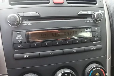 TOYOTA AURIS 1.33 Silver Metallic +Eredeti Magyar Autó +Első Tulajdonostól +3X-s GARANCIA !!