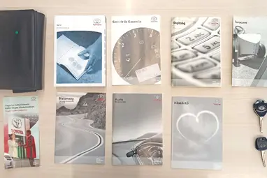 TOYOTA AURIS 1.33 Silver Metallic +Eredeti Magyar Autó +Első Tulajdonostól +3X-s GARANCIA !!