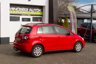 VOLKSWAGEN GOLF PLUS 1.2 TSI Trendline Tornado Red +Vezérlés csere +Keveset futott +3X-s GARANCIA !!