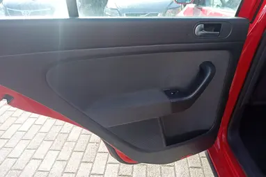 VOLKSWAGEN GOLF PLUS 1.2 TSI Trendline Tornado Red +Vezérlés csere +Keveset futott +3X-s GARANCIA !!