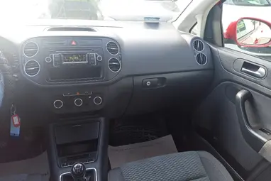 VOLKSWAGEN GOLF PLUS 1.2 TSI Trendline Tornado Red +Vezérlés csere +Keveset futott +3X-s GARANCIA !!