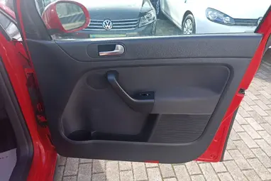 VOLKSWAGEN GOLF PLUS 1.2 TSI Trendline Tornado Red +Vezérlés csere +Keveset futott +3X-s GARANCIA !!