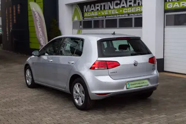 VOLKSWAGEN GOLF VII 1.6 TDI BMT Trendline Coolsilber Metallic +Első Tulajdonostól +Igényes állapot +3X-s GARANCIA !!