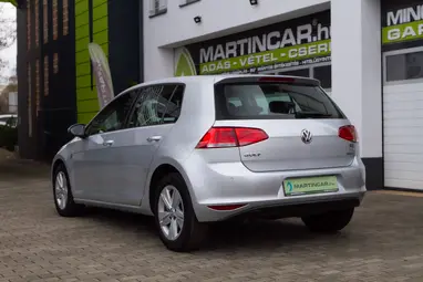 VOLKSWAGEN GOLF VII 1.6 TDI BMT Trendline Coolsilber Metallic +Első Tulajdonostól +Igényes állapot +3X-s GARANCIA !!