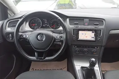 VOLKSWAGEN GOLF VII 1.6 TDI BMT Trendline Coolsilber Metallic +Első Tulajdonostól +Igényes állapot +3X-s GARANCIA !!