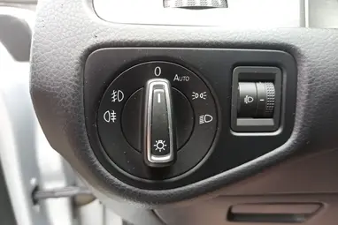 VOLKSWAGEN GOLF VII 1.6 TDI BMT Trendline Coolsilber Metallic +Első Tulajdonostól +Igényes állapot +3X-s GARANCIA !!